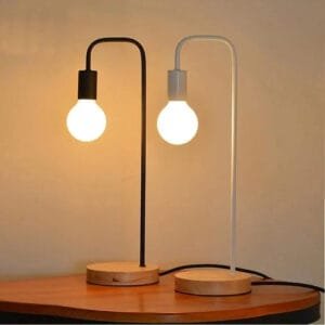 Lampe à Poser Vintage en Bois et Métal pour Chevet élégant