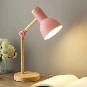 lampe de chevet design bois pour une decoration elegante 820 1
