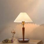 Lampe de Chevet en Bois Flotté Rétro pour une Ambiance Feutrée