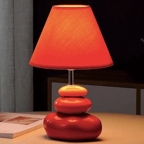 lampe de chevet rouge design fond noir