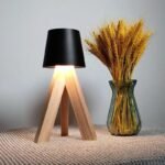 lampe de chevet tactile en bois massif avec eclairage led moderne 681 1