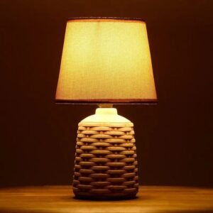 petite lampe de chevet bois a poser en materiaux durables 490 1
