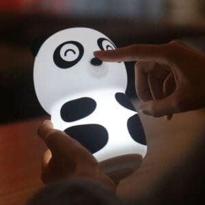 Veilleuse Bébé Panda pour une Ambiance Calme et Décorative