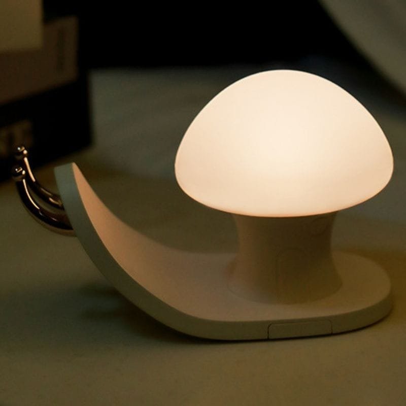 Magnifique Veilleuse Escargot avec Lumière Douce et Apaisante 1 Veilleuse escargot allumée